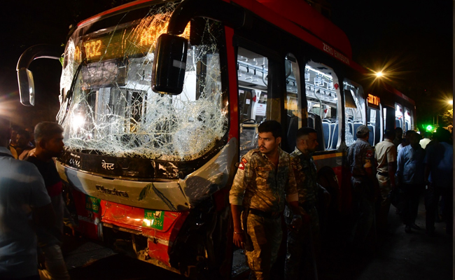 Driver collected backpacks, jumped out of window after Kurla bus horror