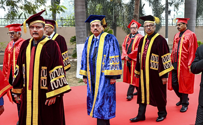 Cyber crime has robbed senior citizens of thousands of crores of rupees: CJI