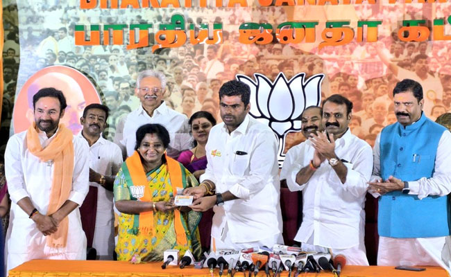 Tamilisai Soundararajan rejoins BJP after quitting as Governor