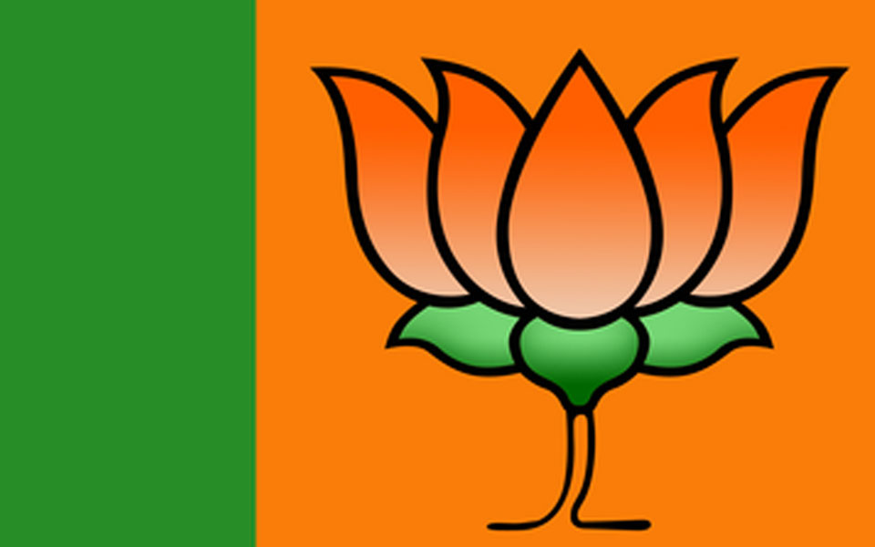 BJP team meets former party lawmakers in Goa