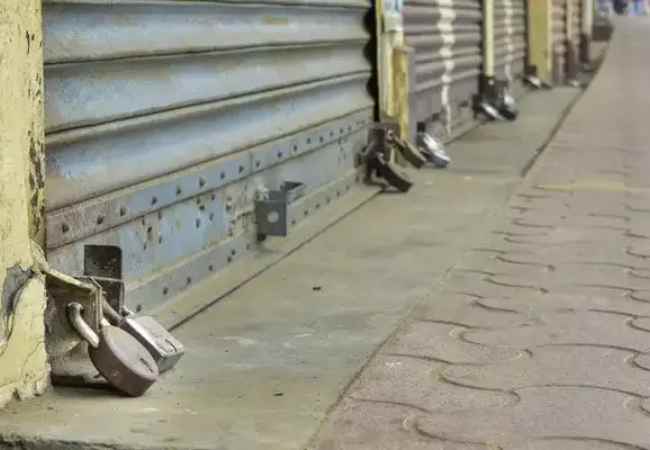 Bandh against HC’s stay order on BC quota underway in Telangana