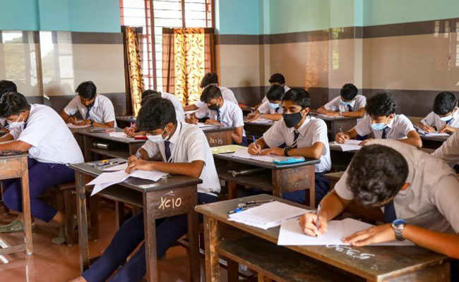 Telangana: Standby invigilator shares Class 10 exam paper with colleague; 4 govt staff suspended