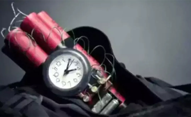 Bombs recovered from isolated plot in Kerala’s Kannur, case registered