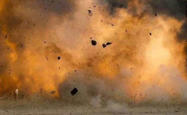 One injured in bomb explosion in Bengal, 3 detained