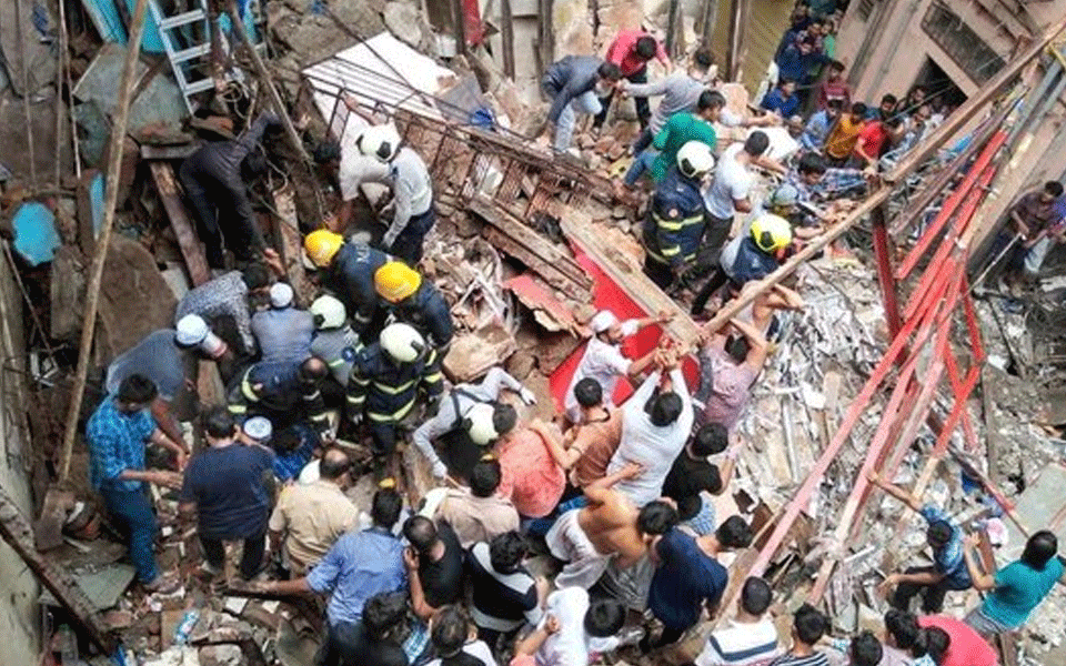 11 killed, over 40 feared trapped as Mumbai building collapses