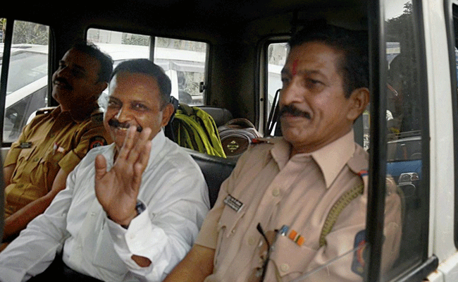 Malegaon blast: Bombay HC rejects Lt Col Prasad Purohit's plea for discharge from case
