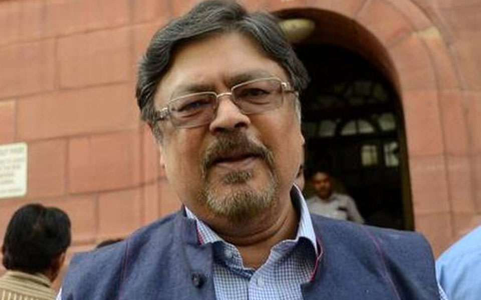 Chandan Mitra, 4 Bengal Congress lawmakers join Trinamool