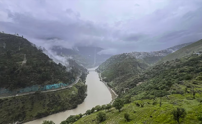 Centre's green panel gives nod to Dulhasti hydel power project on Chenab river