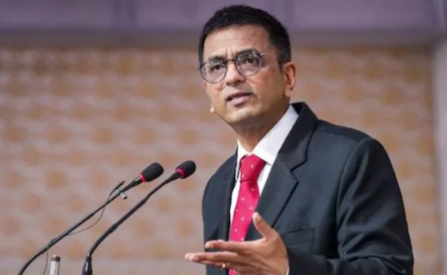 CJI Chandrachud rebukes lawyer for informal language in courtroom