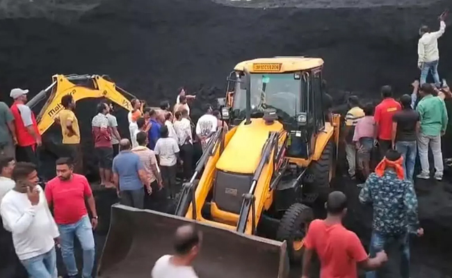 4 workers die after being buried under coal slurry in Jharkhand's Dhanbad