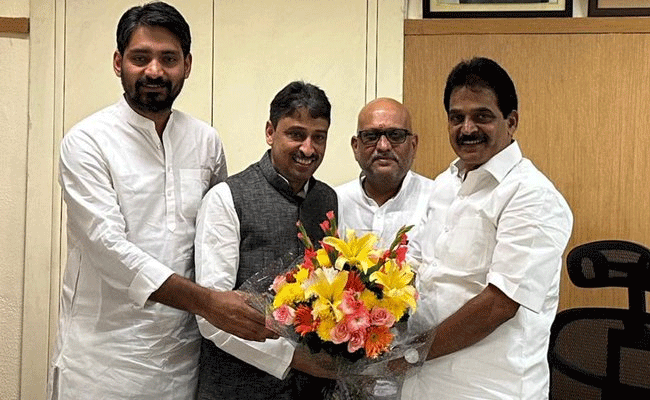 Imran Masood returns to Congress, party hails it as 'ghar wapsi'