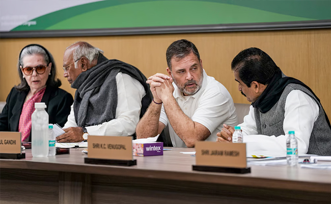 Top Cong leaders attend CWC meet, discuss further action against govt on G RAM G law