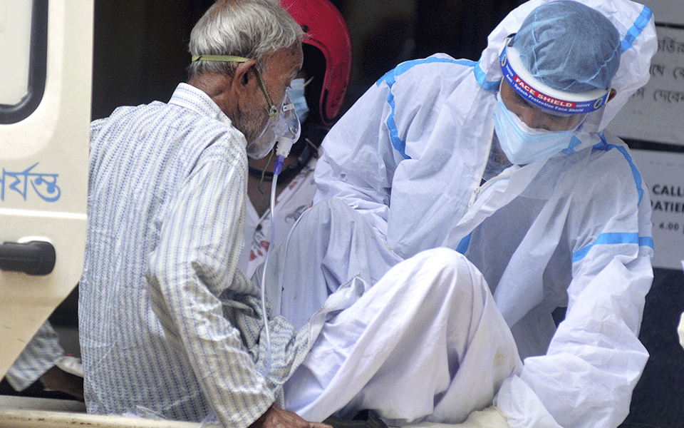 India reports 94,052 fresh Covid cases, highest single-day death toll of 6,148