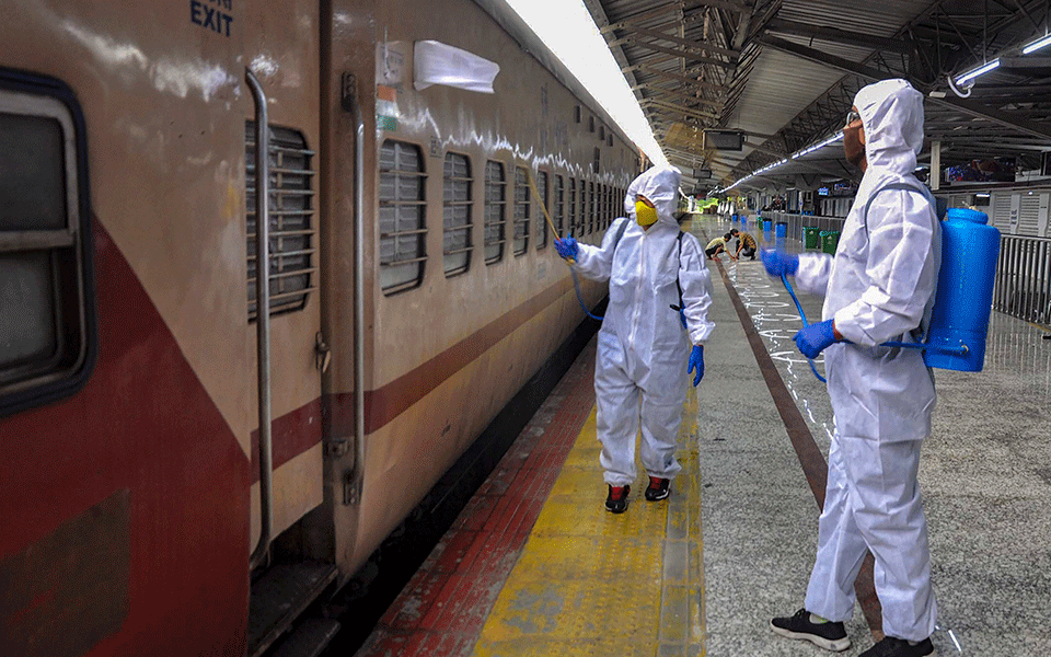 Sunday curfew brings Karnataka to a standstill