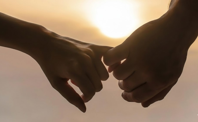 Married person cannot enter into live-in relationship without obtaining divorce: Allahabad HC