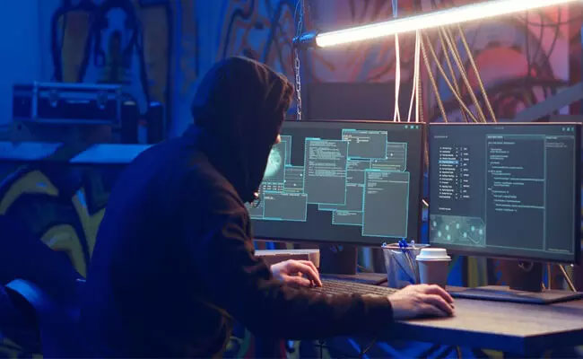 Senior citizen duped of Rs 23.5 lakh on threat of digital arrest in Thane district