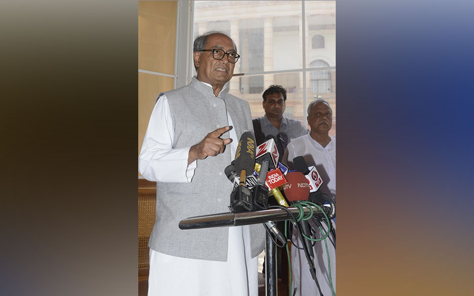 Will take legal action against MP CM, says Digvijay