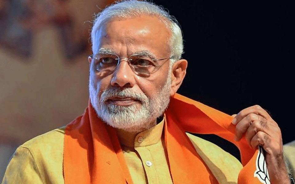 Only 'Tai' can admonish me: Modi on Sumitra Mahajan