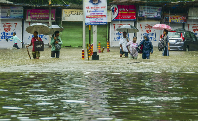One dead, 48 rescued as heavy rains lash Maharashtra