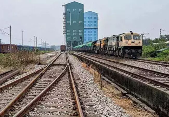 Railway Board to launch first assured transit time container train between Delhi, Kolkata from Oct 1