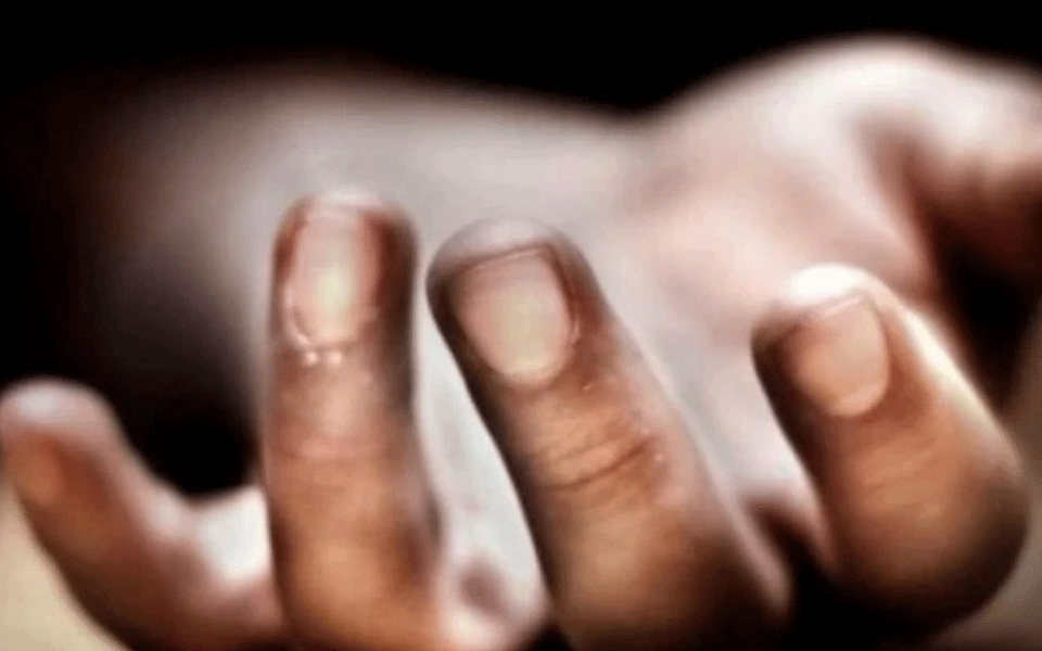 Mason commits suicide in UP after probe over transactions worth lakhs in his account
