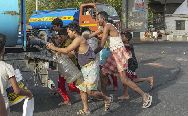 Delhi water crisis: AAP govt urges Haryana to discharge water on humanitarian grounds