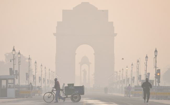 Delhi reels under biting cold as mercury plunges to season's lowest