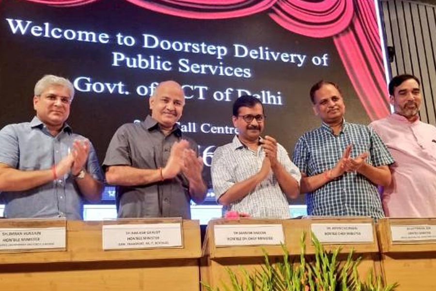 Big response to doorstep delivery of services on Day 1: Delhi Government