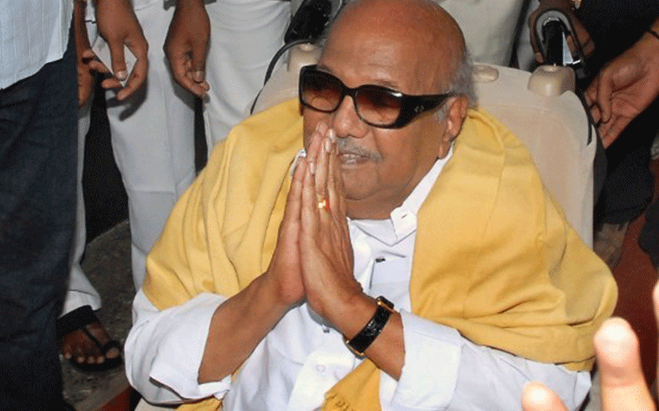 Karunanidhi's mortal remains to be taken to Gopalapuram