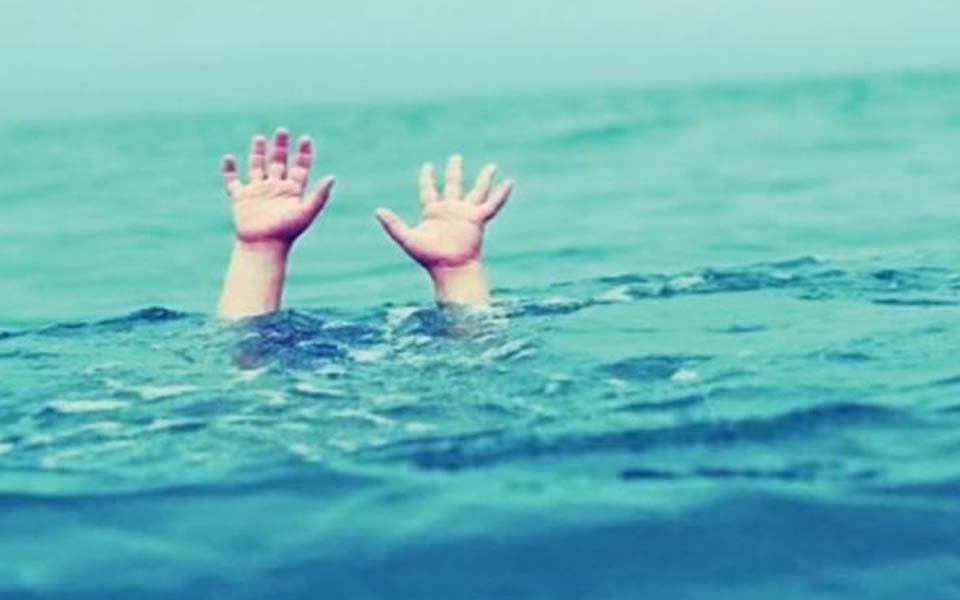 Parents drown 20-day-old twin daughters, father says they couldn't bear ...