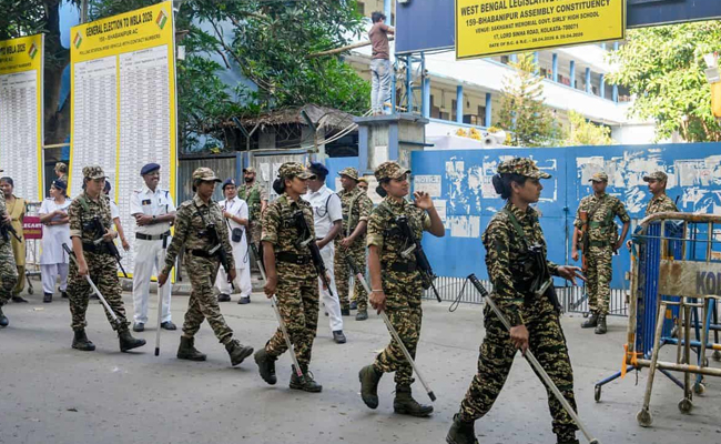 EC dismisses scope for wrongdoing at strongrooms; prohibitory orders around Kolkata counting centres