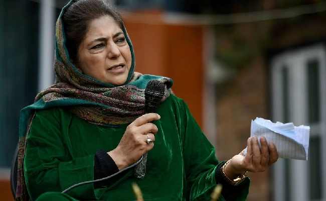 Ex-RAW chief's revelations nothing new: Mehbooba on Abdullah's 'support' for Art 370 abrogation