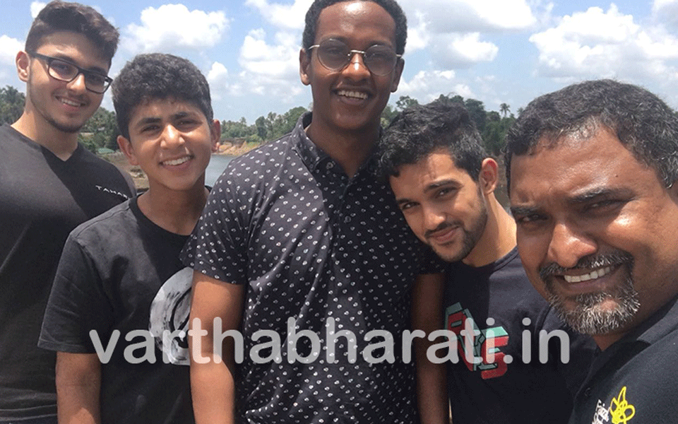 Budding engineers from University of Surrey join hands in rebuilding Kerala