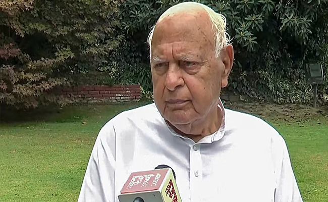 Will seek time from Raj Bhavan on Saturday for staking claim to form govt: Farooq