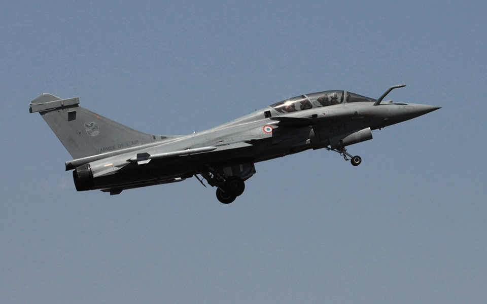 Rafale fighters quietly flew into India amid uproar over alleged scam