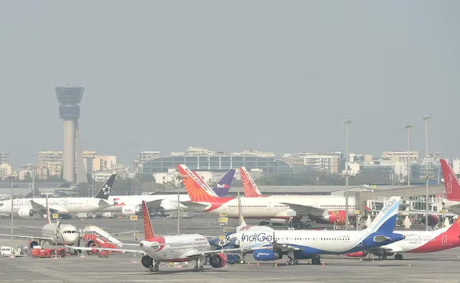 Delhi airport: 100 int'l flights cancelled amid Middle East conflict