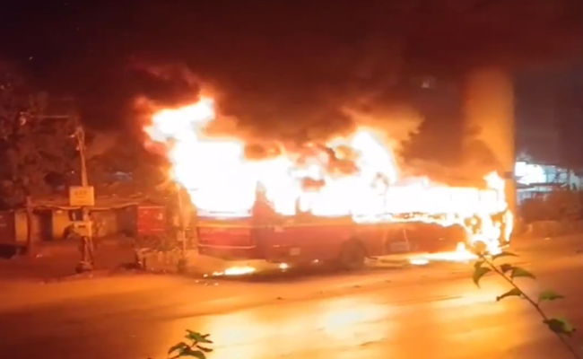 BEST bus catches fire on Mumbai's Western Express Highway, all passengers safe