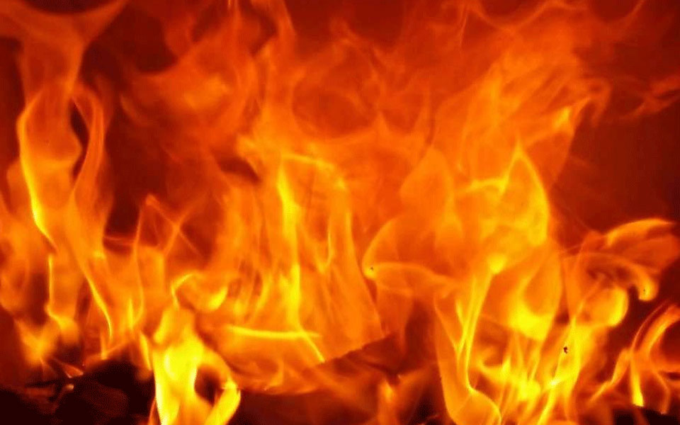 Minor boy killed, 3 others injured in fire at chawl in Mumbai