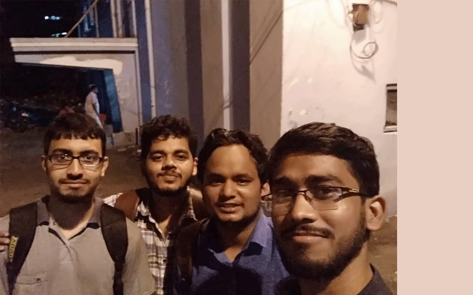 Thanks To Puja Committee And An NGO, Muslim Doctors Did Not Have To Vacate Their Flat