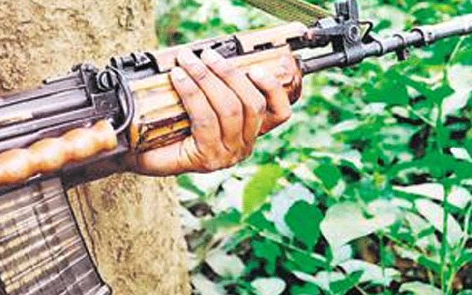 Maoists kill man in Maharashtra on suspicion of being police informer