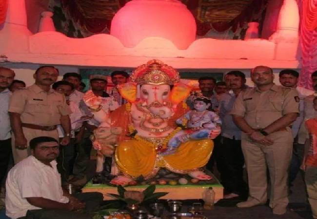 Bappa in mosque: Ganesh festival fosters harmony in Maharashtra village