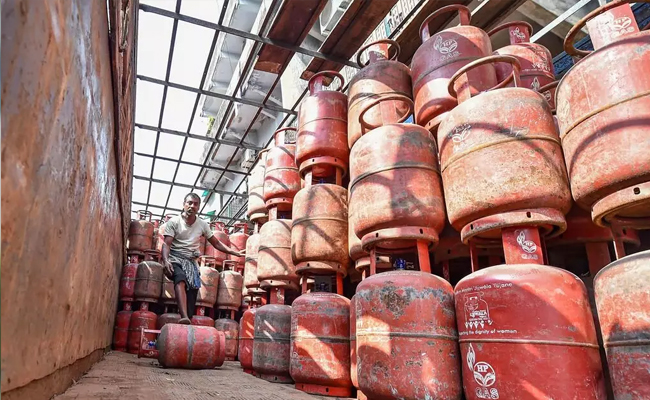 West Asia conflict: Gujarat cuts industrial gas use by 50 pc, domestic LPG supply unaffected