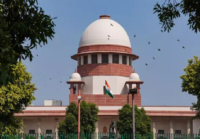 SC wants to know if FIRs filed over suicides of IIT student, NEET aspirant
