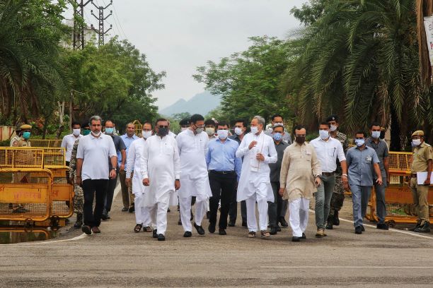 Congress MLAs begin 'dharna' at Raj Bhawan, demand assembly session