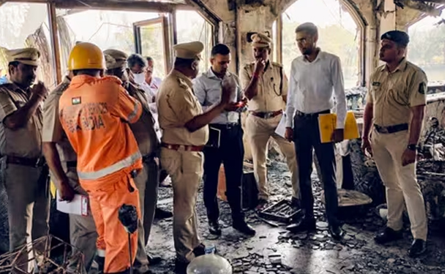 Goa court grants bail to 2 managers of fire-hit nightclub