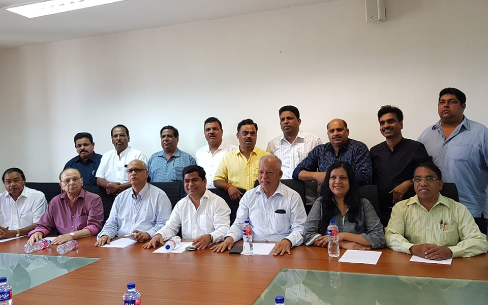 Amid search for Parrikar's successor, Congress stakes claim to form government