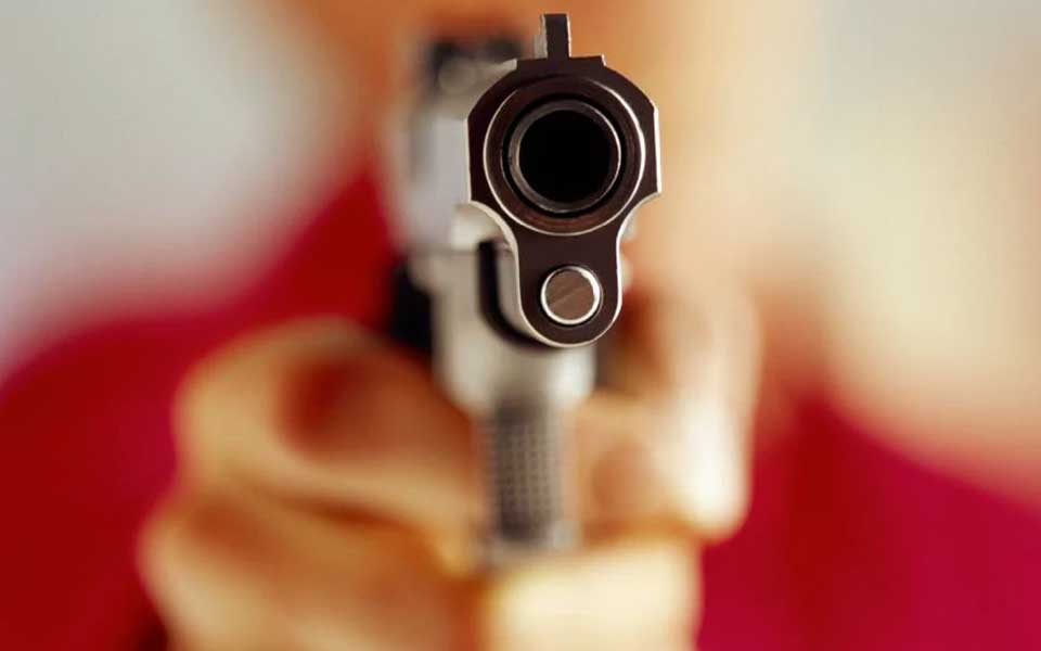 Criminal injured in firing at Tis Hazari court