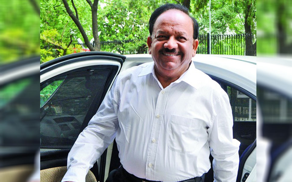 Projects stuck due to non-cooperation of AAP government: Harsh Vardhan