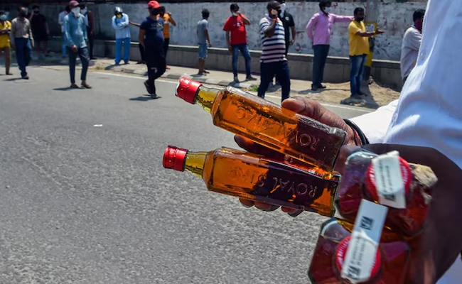 IMFL worth Rs 1.20 crore being smuggled to Bihar seized in UP; 2 arrested