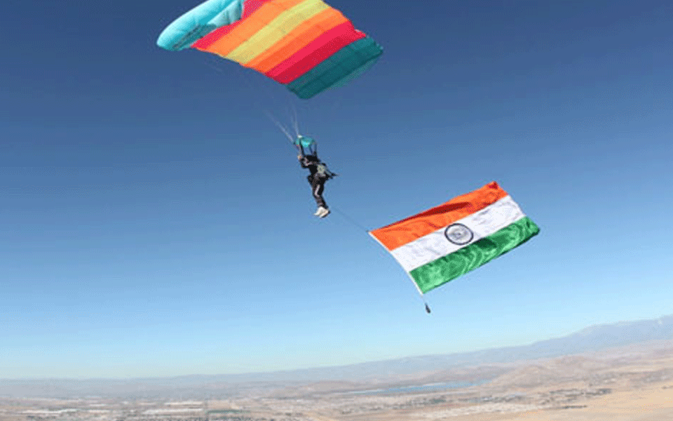 Indian woman skydives with Tricolour in Finland to celebrate I-Day